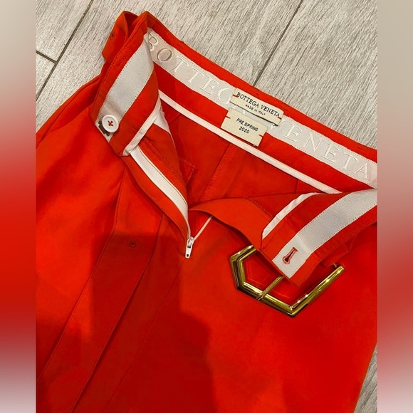 Bottega Veneta podium collection Vibrant Orange Skirt with Bold Belt - Picture 6 of 7